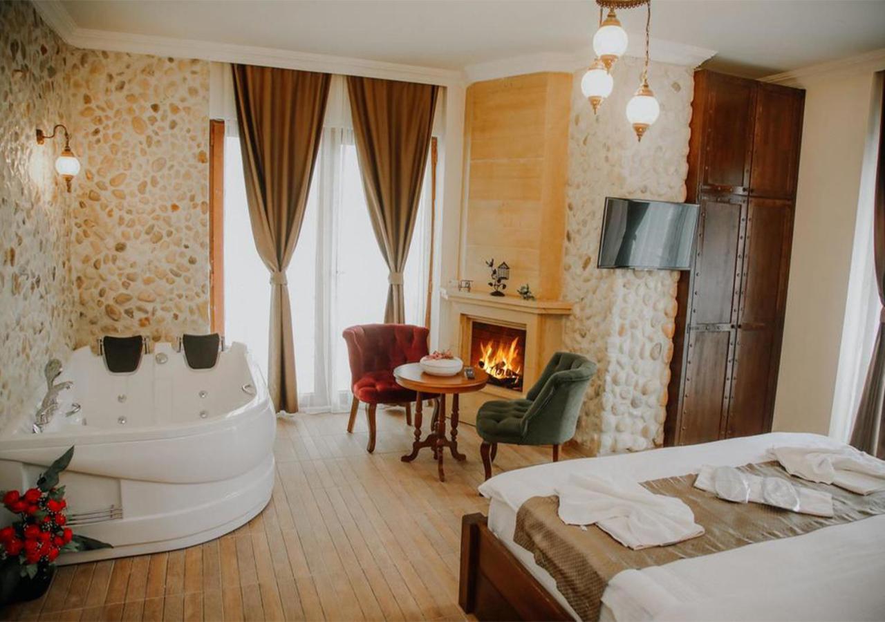 Sea House Hotel อักวา ภายนอก รูปภาพ