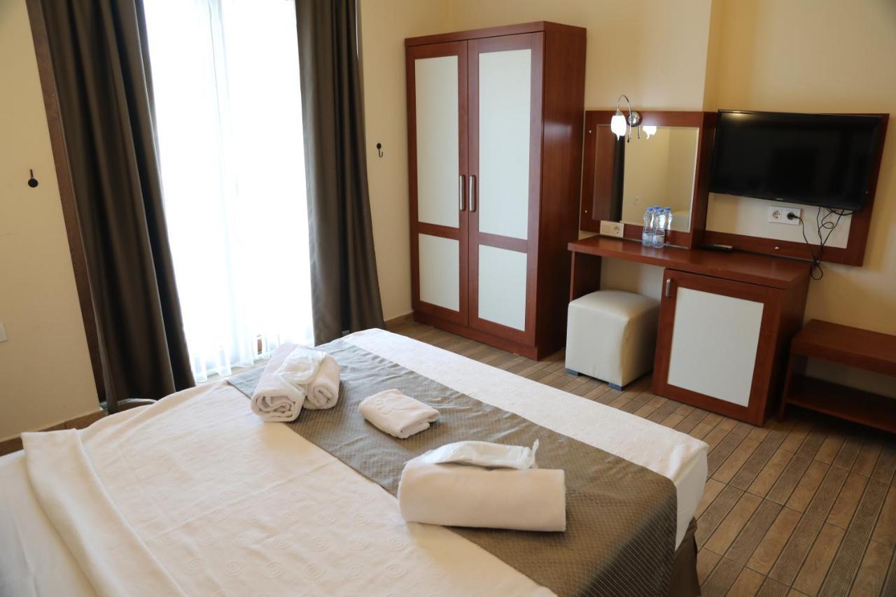 Sea House Hotel อักวา ภายนอก รูปภาพ