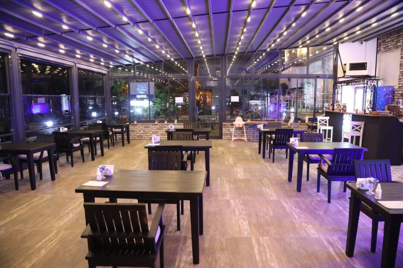 Sea House Hotel อักวา ภายนอก รูปภาพ